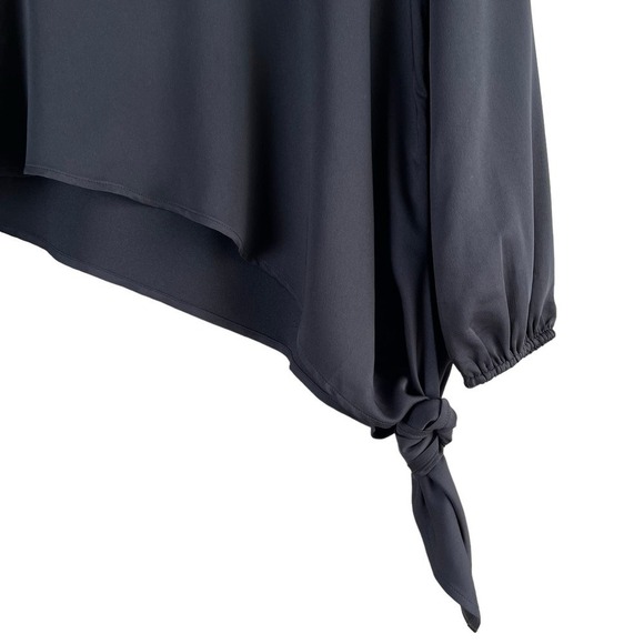 BCBGMAXAZRIA V-Neck Asymmetric Hem Side-Tie Long Sleeve Blouse in Black, XS‎ - Picture 8 of 12